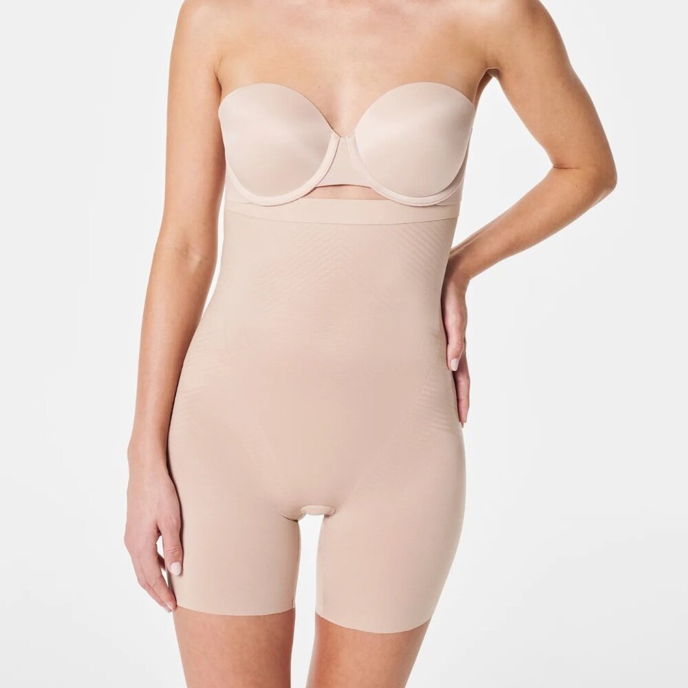 NWT Spanx High-Waisted Mid-Thigh Short Champagne Beige - Medium